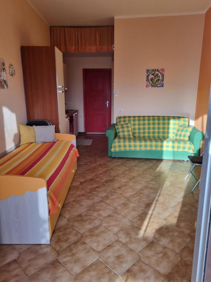 Appartamento Les Roches Noires Giardini Naxos Εξωτερικό φωτογραφία
